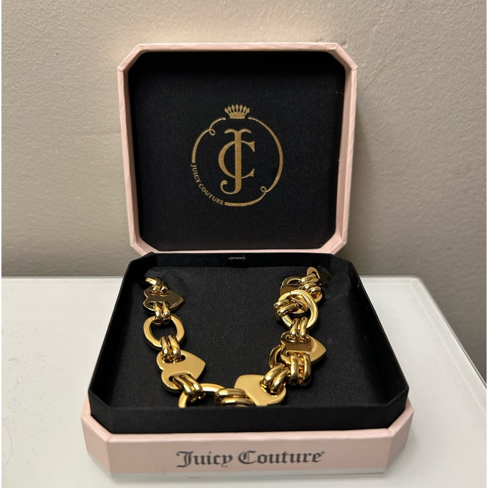 *JUICY COUTURE GOLD TONE NECKLACE